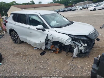 2024 Mitsubishi Outlander