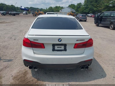 BMW M550I