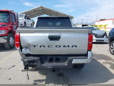 TOYOTA TACOMA