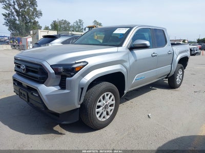 TOYOTA TACOMA