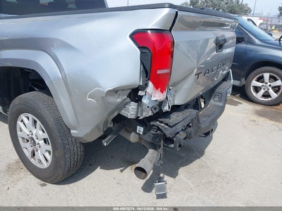 TOYOTA TACOMA