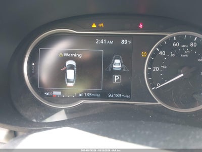 NISSAN VERSA