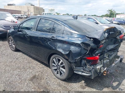 NISSAN VERSA