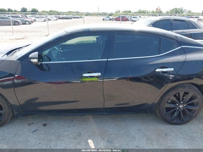 NISSAN MAXIMA