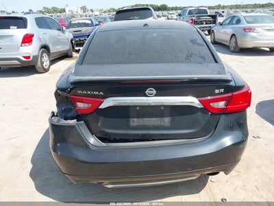 NISSAN MAXIMA