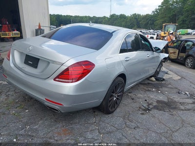 MERCEDES-BENZ S 550