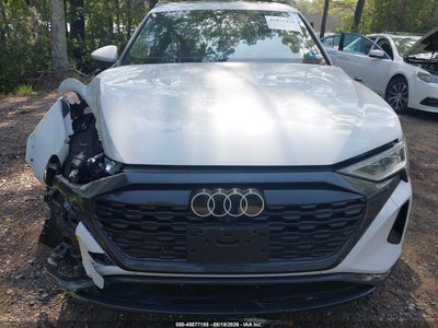 AUDI Q8 E-TRON