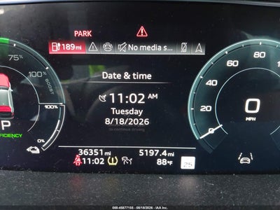 AUDI Q8 E-TRON
