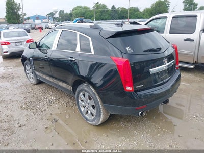 CADILLAC SRX