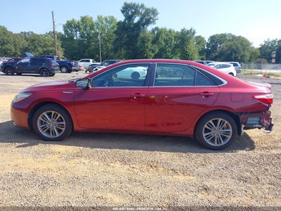 TOYOTA CAMRY HYBRID