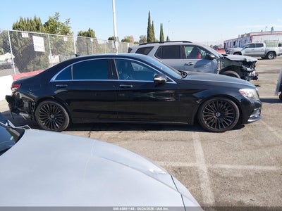 MERCEDES-BENZ S 550