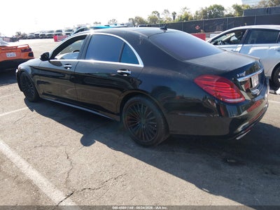 MERCEDES-BENZ S 550