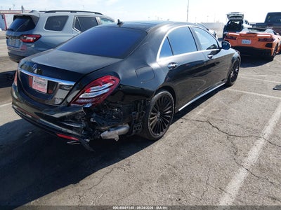 MERCEDES-BENZ S 550