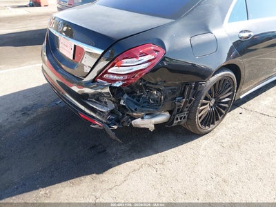 MERCEDES-BENZ S 550