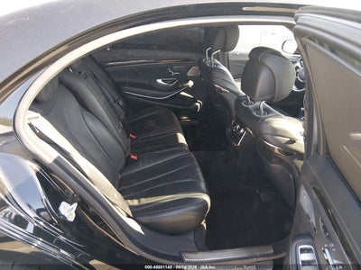 MERCEDES-BENZ S 550