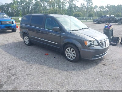 2015 Chrysler Town & Country