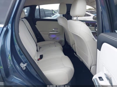MERCEDES-BENZ GLA 250