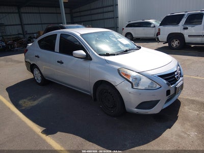 2016 Nissan Versa