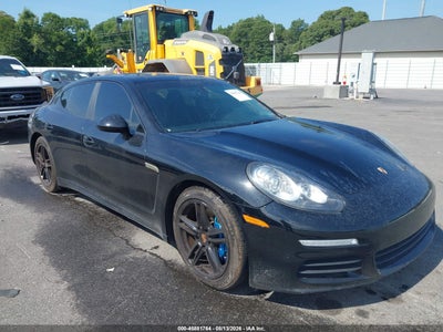 2015 Porsche Panamera