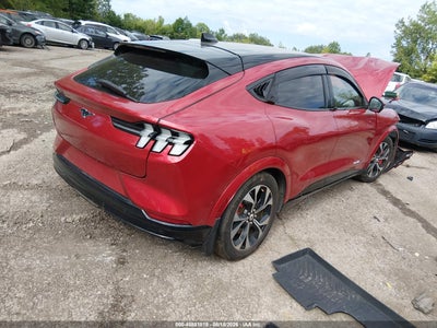 FORD MUSTANG MACH-E