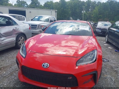 TOYOTA GR86