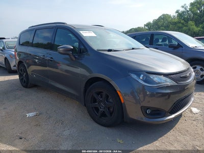 2018 Chrysler Pacifica