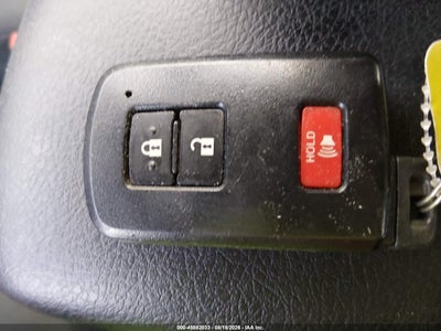 TOYOTA PRIUS C