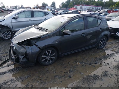 TOYOTA PRIUS C