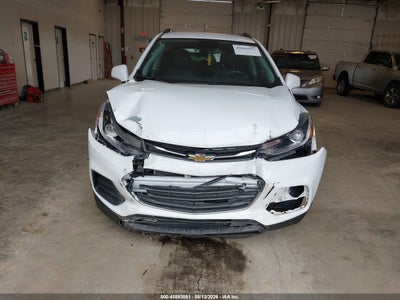 CHEVROLET TRAX