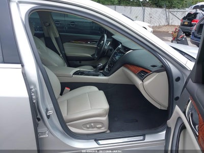 CADILLAC CTS