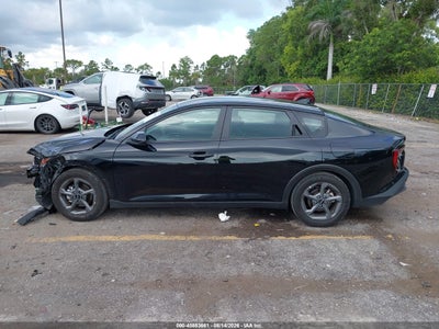 KIA K4