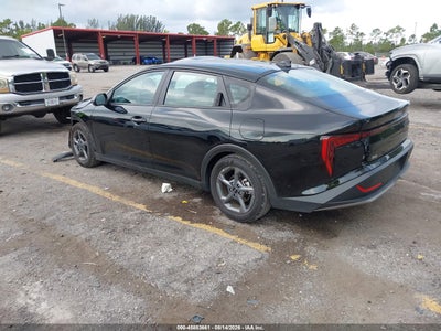KIA K4