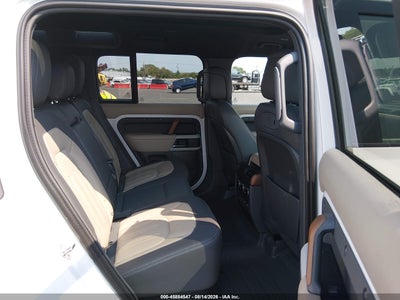 LAND ROVER DEFENDER