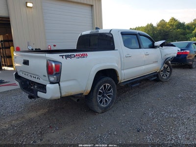 TOYOTA TACOMA