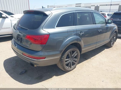 AUDI Q7