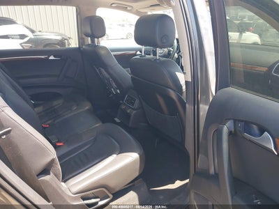 AUDI Q7