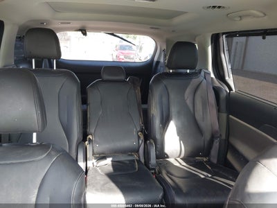KIA CARNIVAL MPV