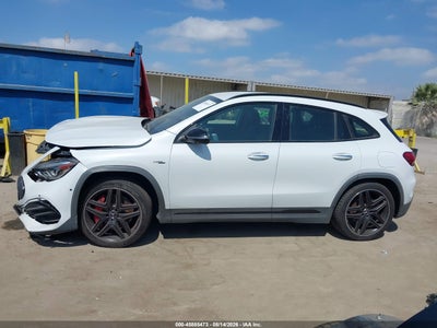 MERCEDES-BENZ AMG GLA 45