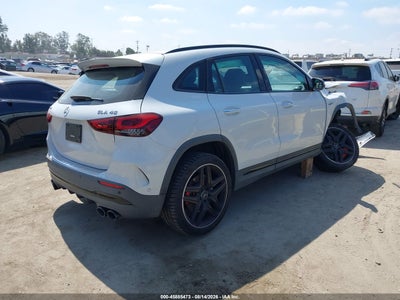 MERCEDES-BENZ AMG GLA 45