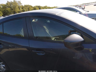 2015 MAZDA MAZDA3 13