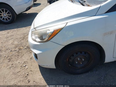 2015 HYUNDAI ACCENT 6