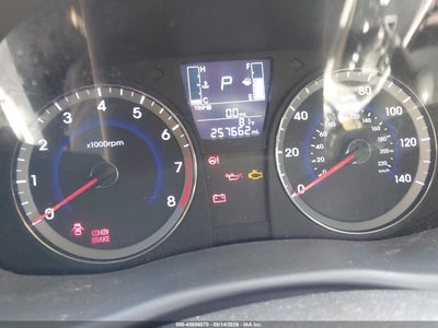 2015 HYUNDAI ACCENT 7