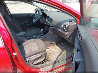 HYUNDAI IONIQ HYBRID