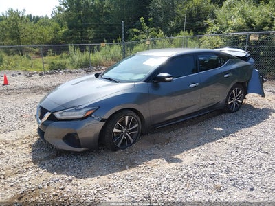 NISSAN MAXIMA