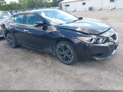 NISSAN MAXIMA