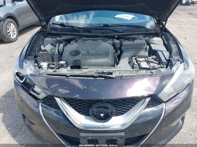NISSAN MAXIMA