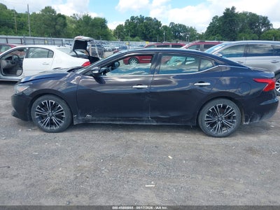 NISSAN MAXIMA