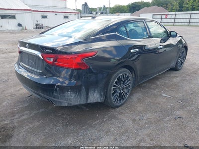 NISSAN MAXIMA