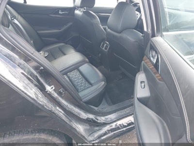 NISSAN MAXIMA