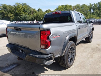 CHEVROLET COLORADO